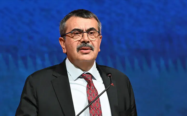 Bakan Tekin: "Haçlı Seferleri ifadesini müfredattan çıkardık"