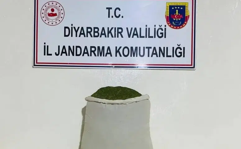 Diyarbakır'da uyuşturucu operasyonu: 144 kilo esrar ele geçirildi