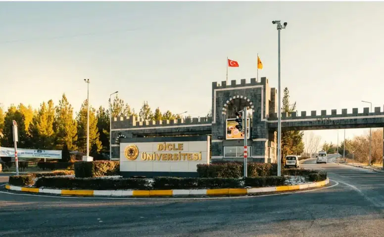 Dicle Üniversitesi’nde lojman heyecanı: Akademisyenler için geri sayım başladı