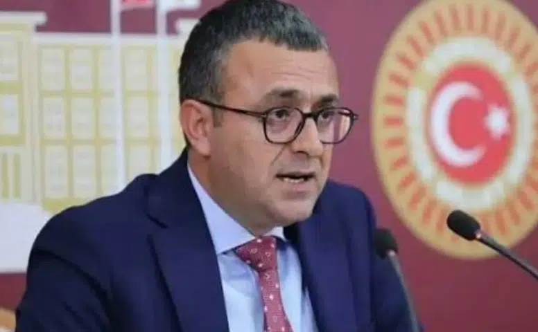 Serhat Eren'den Diyarbakır hastaneleri çıkışı: "Yazın sıcakla, kışın soğukla mücadele ediliyor"