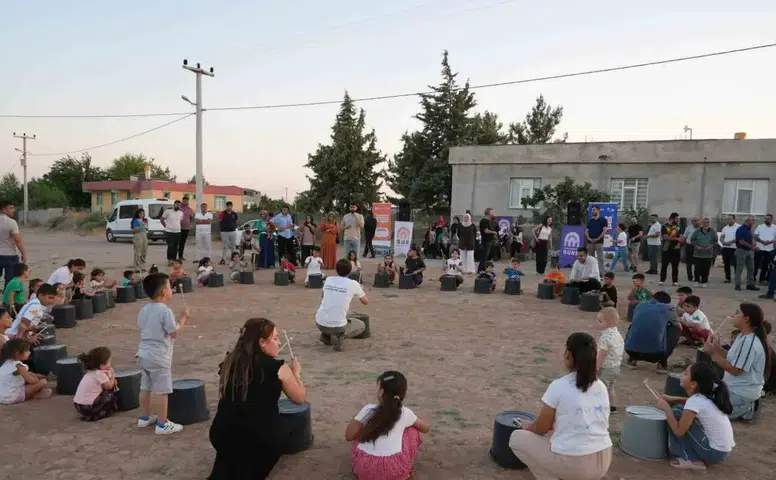 Diyarbakır'da 1700 çocuk sanatla buluştu: Gezici Müzik Atölyesi tamamlandı