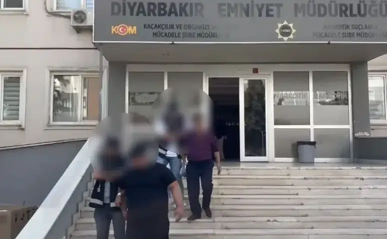 Diyarbakır merkezli operasyonda yasa dışı para trafiğine ağır darbe