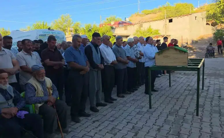 Kurye Emrullah Dirik'in organları dört hastaya umut oldu