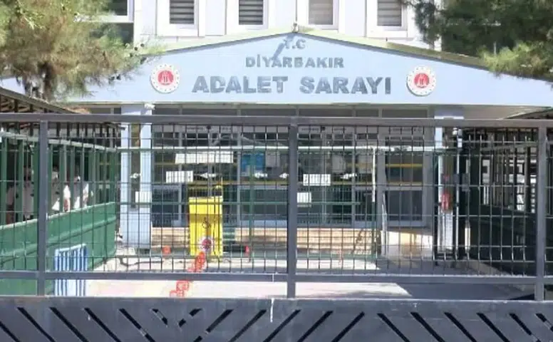 Diyarbakır’da gözaltına alınan 9 kişi adli kontrolle serbest bırakıldı
