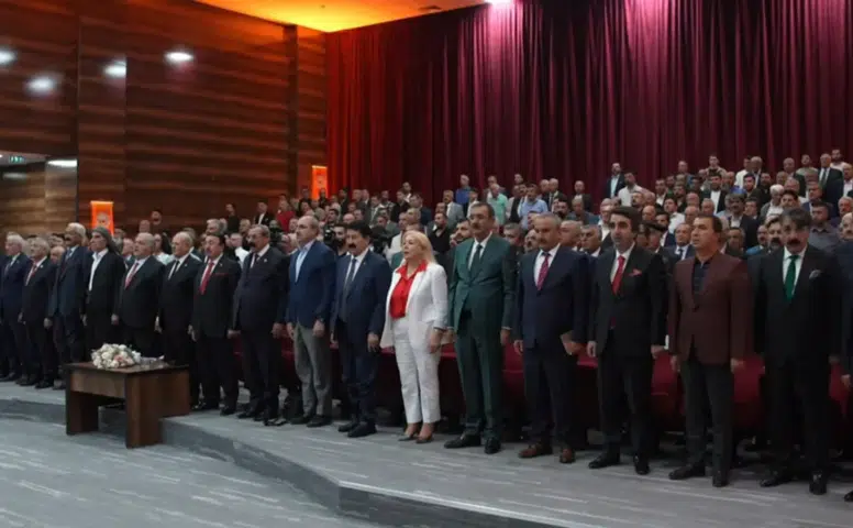 Van’da 1000 kişilik “Terörsüz Türkiye” çalıştayı: 10 maddelik bildirge yayımlandı