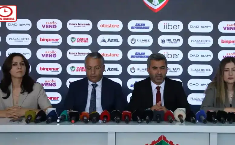 Amedspor yönetimi basın toplantısında konuşuyor