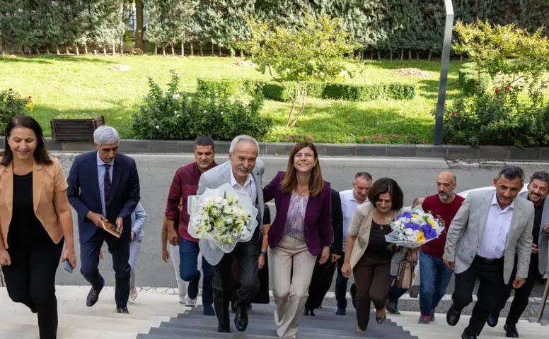 Selçuk Mızraklı’dan Diyarbakır Büyükşehir Belediyesi’ne ziyaret