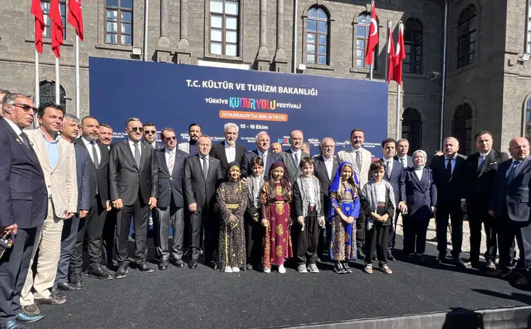 Diyarbakır'da Kültür Yolu Festivali heyecanı başladı: Ünlü isimler yer alacak
