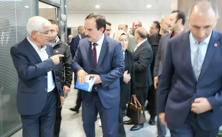 Bölgenin Barış Elçisi Hasan Arslan süreç konusunu Cumhurbaşkanı danışmanlarıyla görüştü