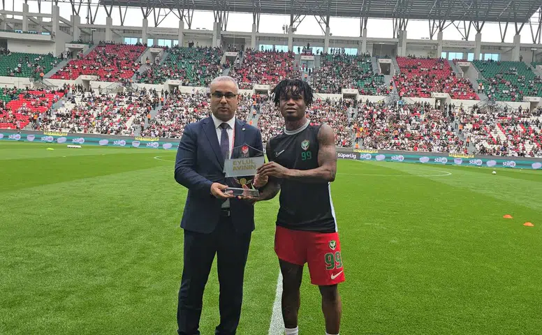 Amedsporlu Gift Orban eylül ayının golü ödülünü aldı