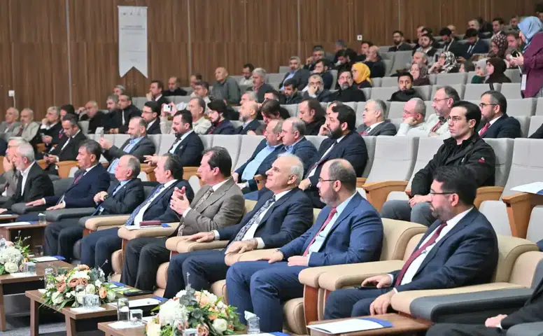 Türkiye Hadis İhtisas Toplantısı Diyarbakır'da başladı: Sahabe mirası vurgusu