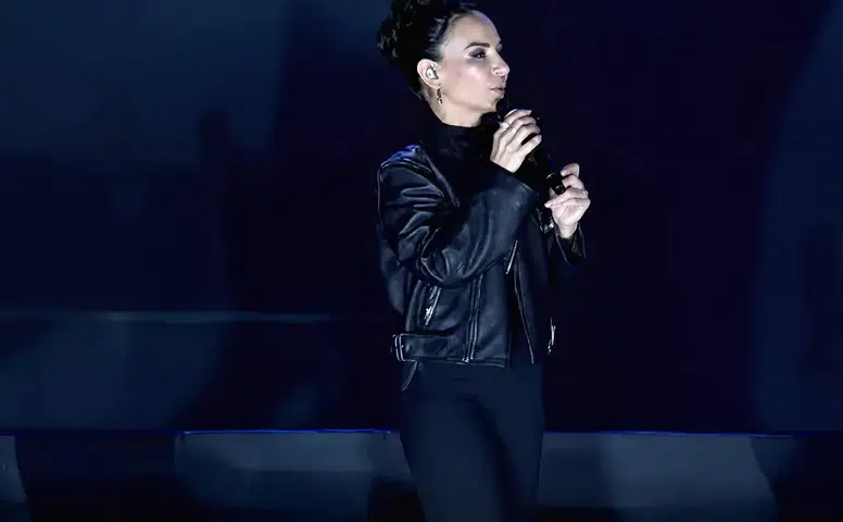 Fatma Turgut Diyarbakır'da sahne aldı: Festivalin kapanışı coşkuyla yapıldı