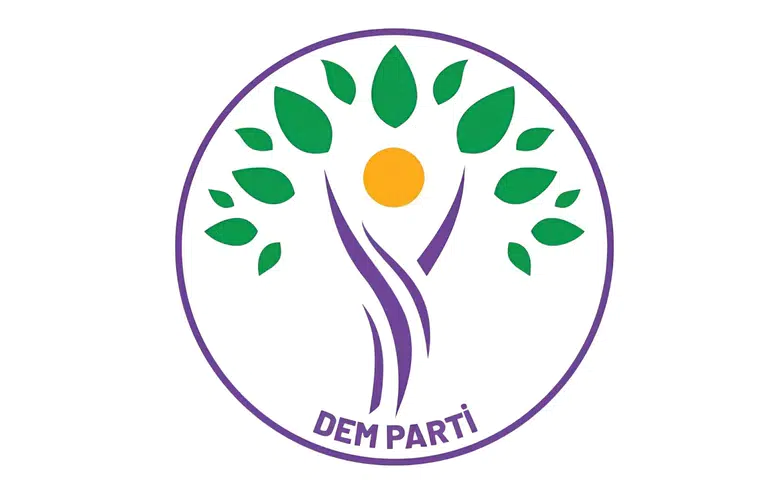 DEM Parti'den Van Depremi'nin 15. yılında çarpıcı mesaj: Verilen sözler tutulmadı