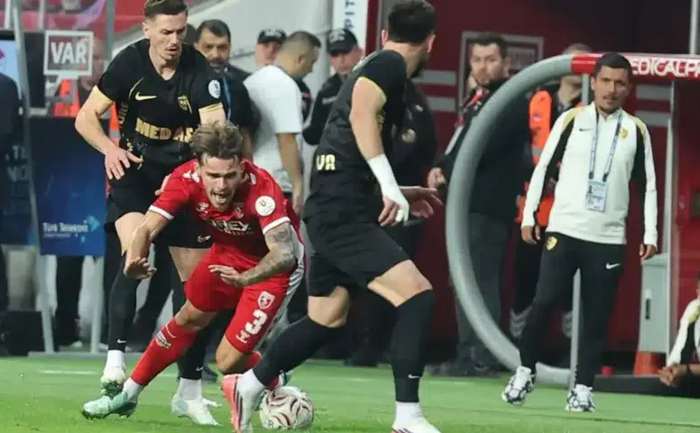 Amedspor Samsunspor karşısında ilk 45 dakikayı 1-0 geride bitirdi
