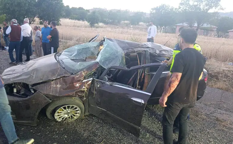Kulp yolunda acı kaza Anne ve 3 yaşındaki oğlu hayatını kaybetti