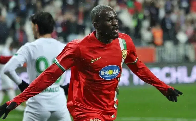 Amedspor'da Afena-Gyan defteri kapandı: Teknik heyetten gelen rapor yönetimin kararını değiştirdi