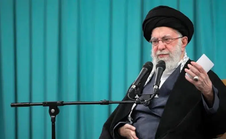Tahran'da tarihi veda: Milyonlar Hamaney için sokaklara döküldü