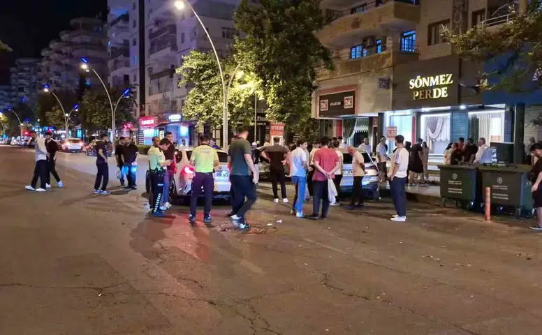 Kayapınar ilçesindeki trafik kazasında beş kişi yaralandı
