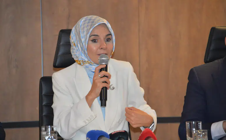 Aile ve Sosyal Hizmetler Bakanı Göktaş Diyarbakırda Temaslarda Bulundu