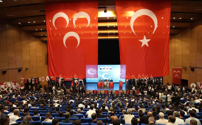 Diyarbakır MHP’nin yeni il başkanı Hasan Özcoşkun oldu