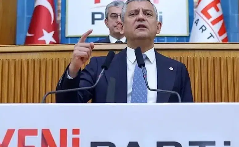 Siyaset sahnesinde yeni perde: Özgür Özel'den tarihi grup toplantısı çağrısı