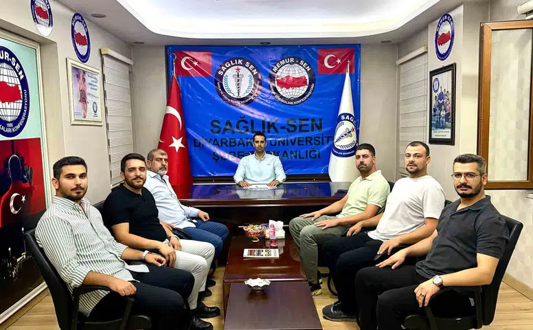Diyarbakır'da sağlık çalışanlarına yeni sendikal güç