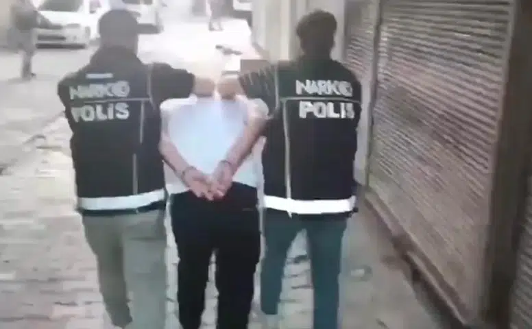Diyarbakır genelinde düzenlenen uyuşturucu operasyonunda 26 kişi tutuklandı