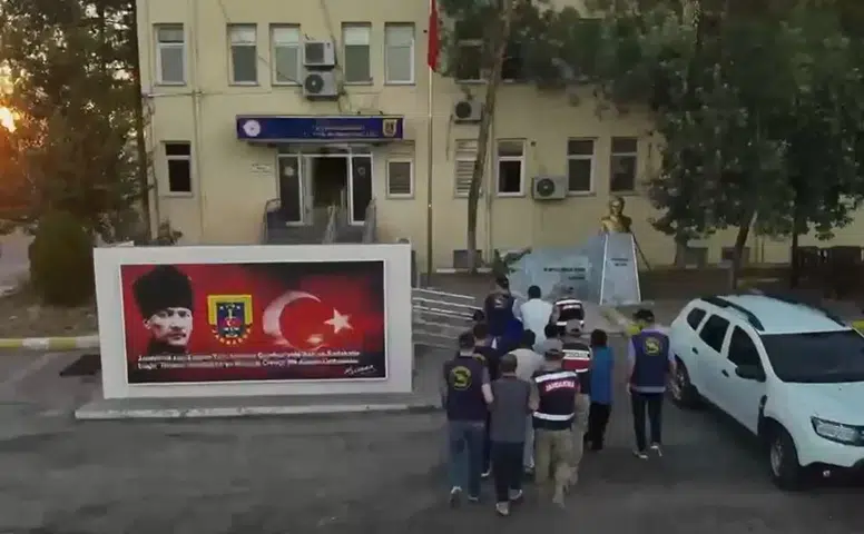 Diyarbakır'da 12 yıl sonra çözülen cinayet davasında iki tutuklama