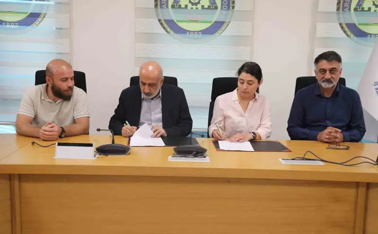 Diyarbakırlı çocuklar Şanozar ile kendi Kürtçe oyunlarını sahneleyecek