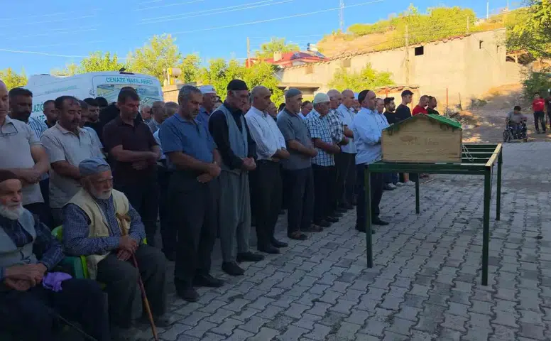Kurye Emrullah Dirik'in organları dört hastaya umut oldu