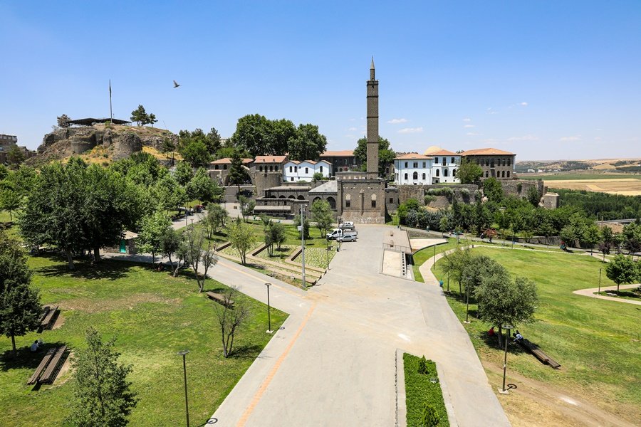 Tarih ve maneviyatın buluşma noktası: Hz. Süleyman Camii 1