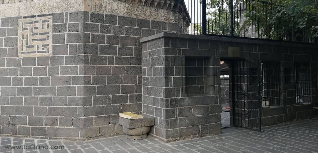 Diyarbakır'daki esrarengiz türbe: Sarı Saltuk Türbesi 3