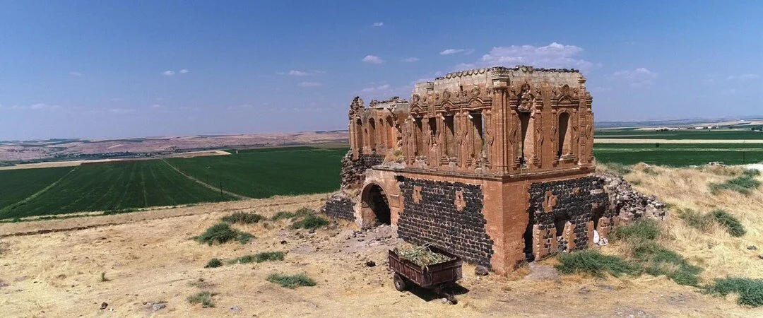 Geçmişin izlerini taşıyan anıt: Güzelşeyh Kasrı ve Medresesi 2