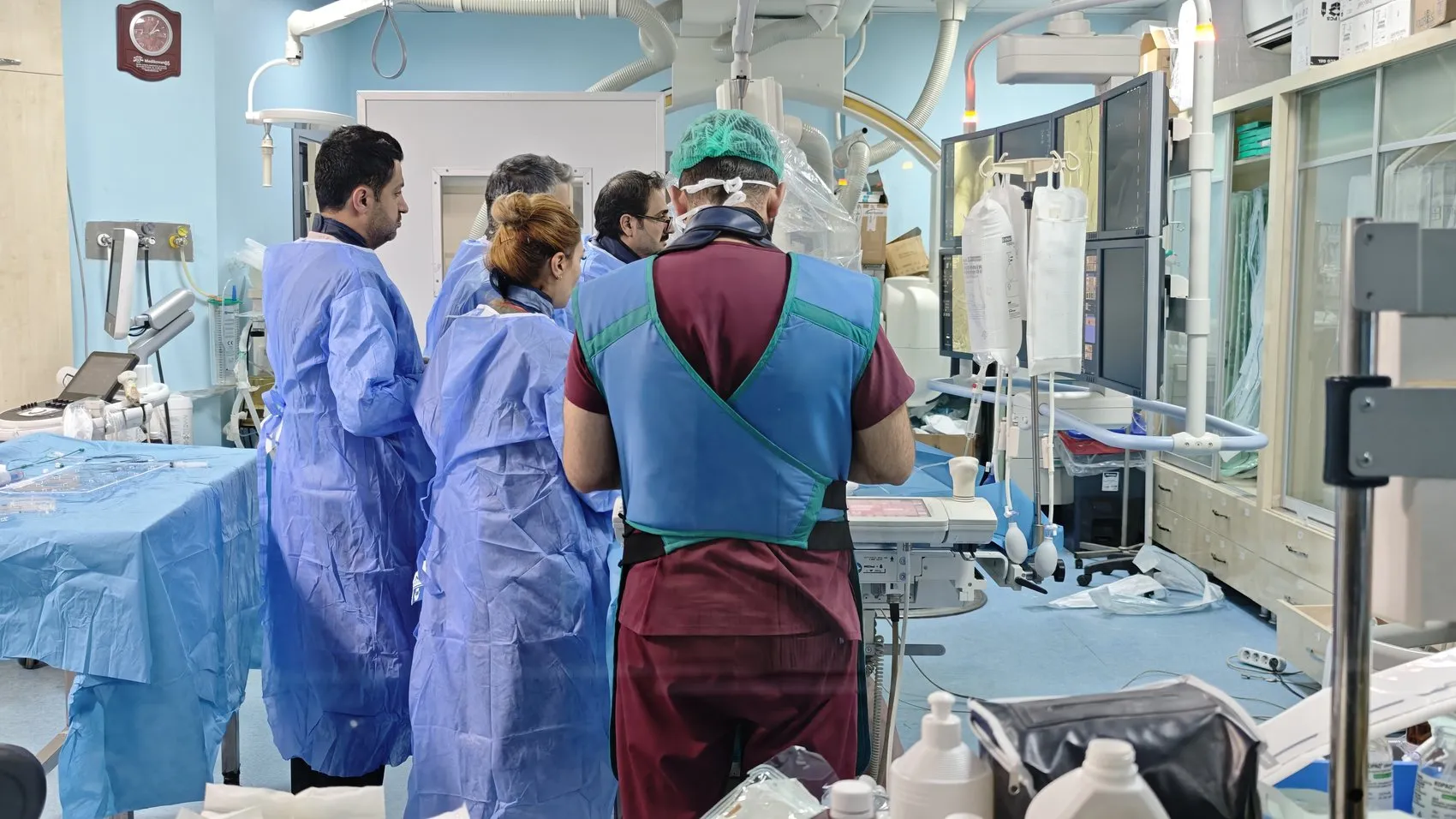 Van'da beyin damar yumağı ameliyatsız yöntemle başarıyla tedavi edildi