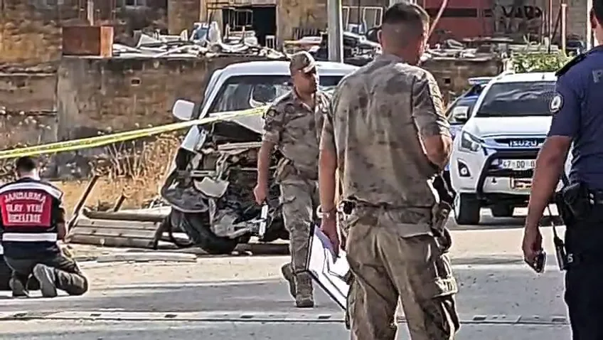 Nusaybin'de yol çalışması sırasında hayatını kaybeden belediye personeli son yolculuğuna uğurlandı