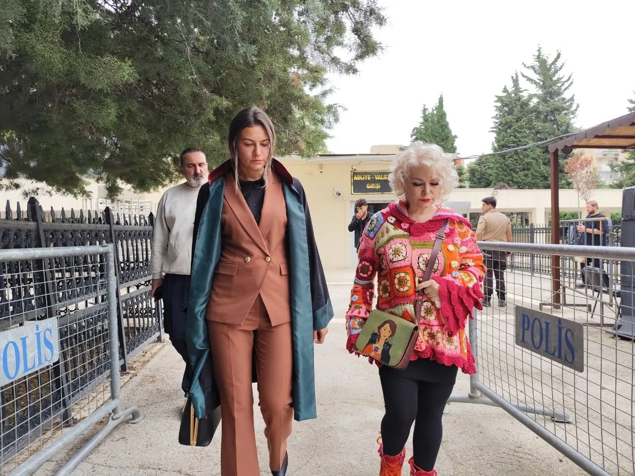 Mardinli Marilyn Monroe lakaplı Melek Karahan hapis cezası aldı