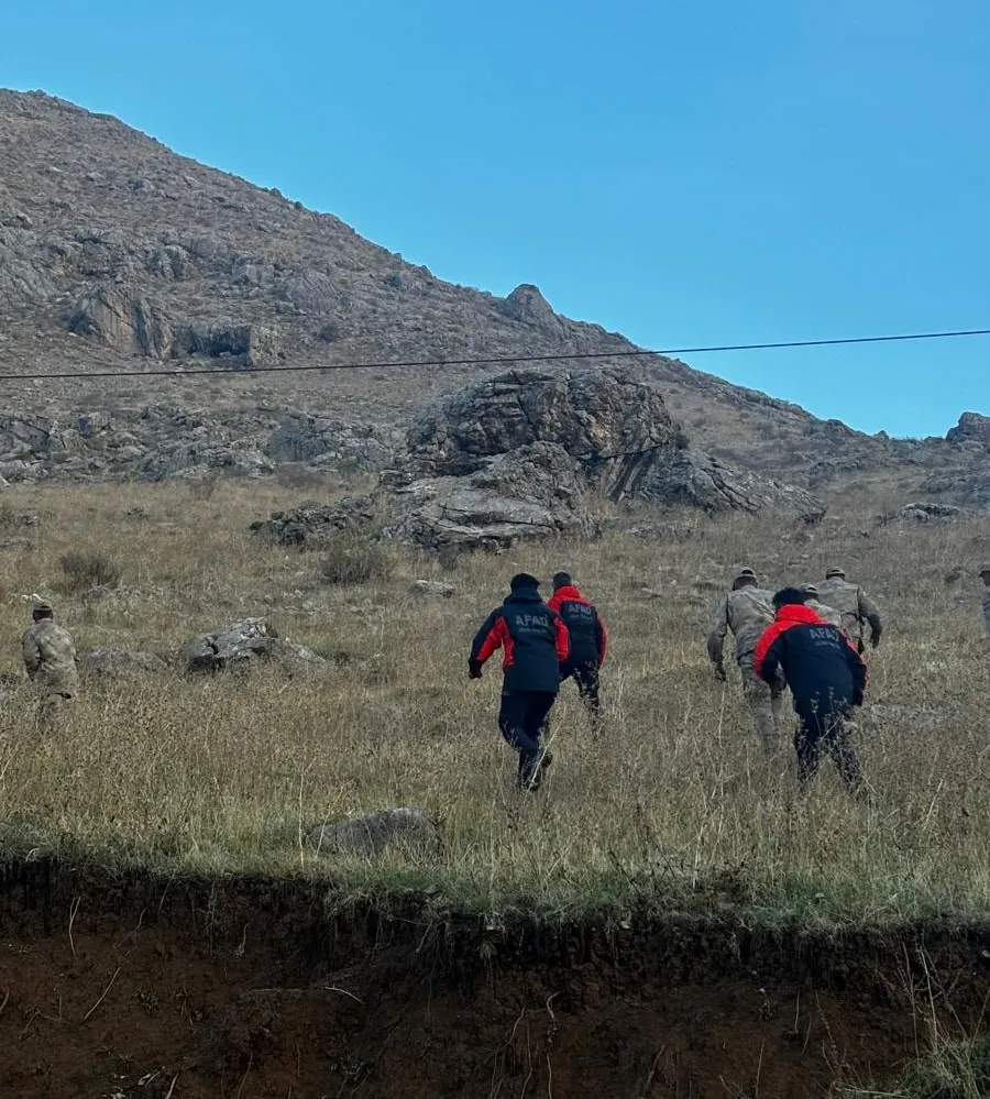 Şırnak'ta kaybolan işitme engelli genç 18 saat sonra mağarada bulundu