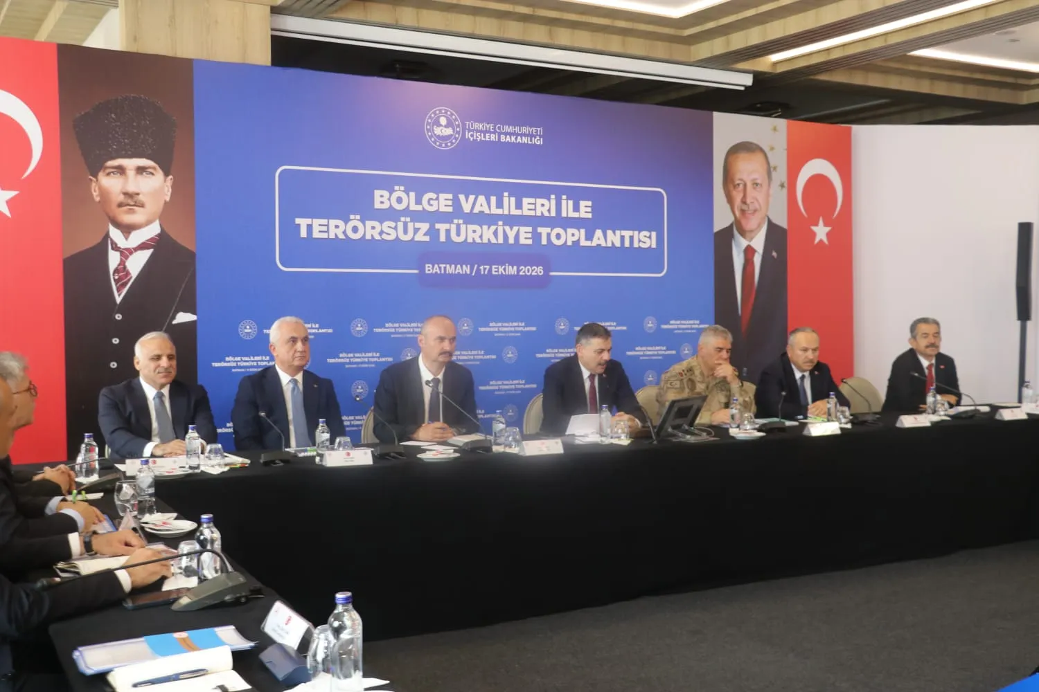 İçişleri Bakanı Çiftçi Terörsüz Türkiye Hedefini Batman'da Valilerle Görüştü