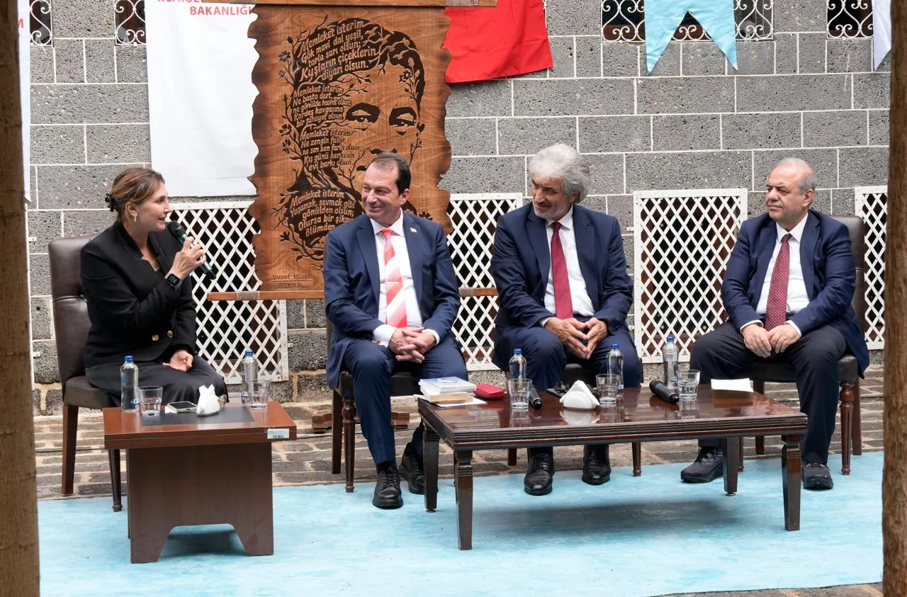 Cahit Sıtkı Tarancı vefatının 70’inci yılında Diyarbakır’da anıldı