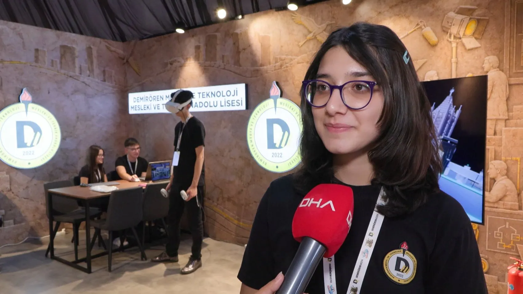 Genç muhabirler TEKNOFEST Şanlıurfa heyecanını sahada haberleştiriyor