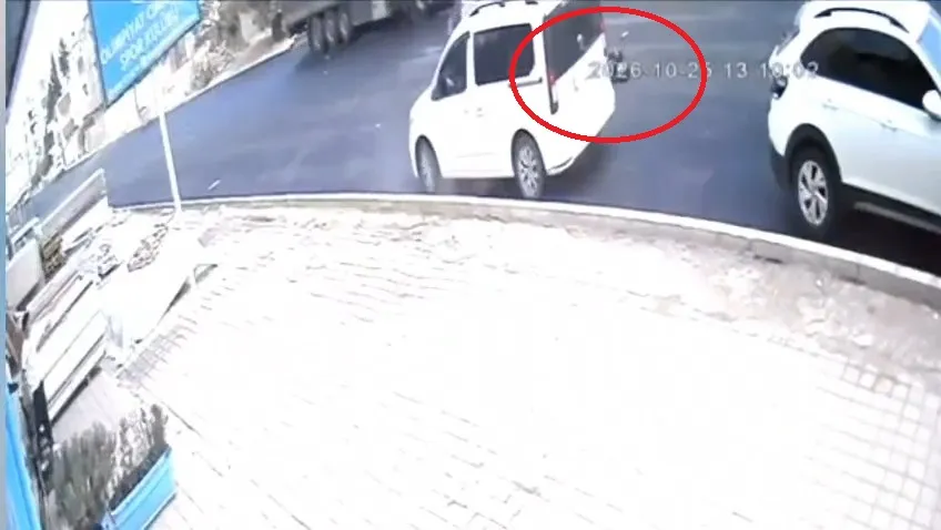 Nusaybin'de otomobilin çarptığı çocuk hastanelik oldu