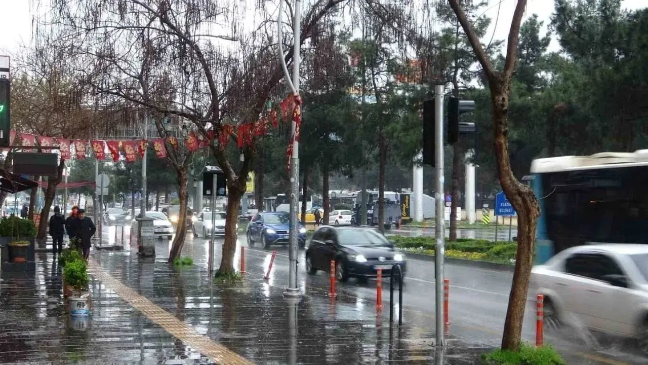 Diyarbakır için yağmur vakti: İşte ilçe ilçe hava durumu