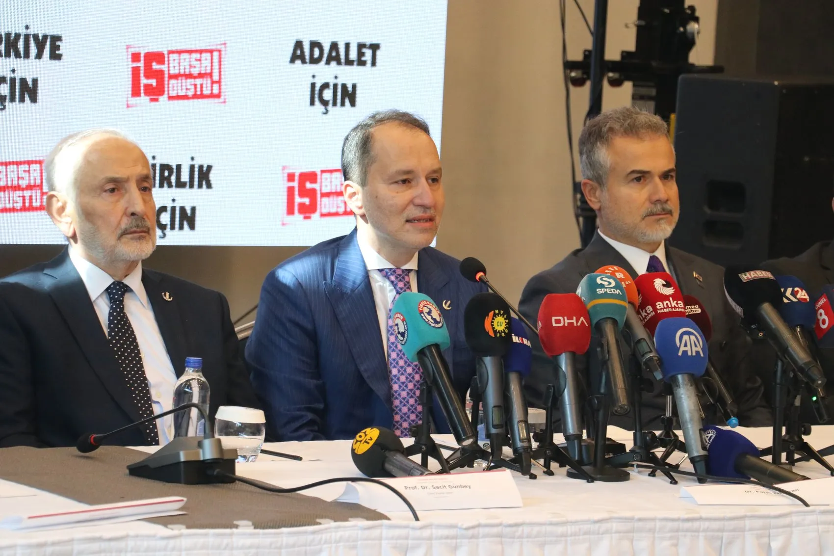 Fatih Erbakan Diyarbakır'da barış ve kardeşlik mesajları verdi