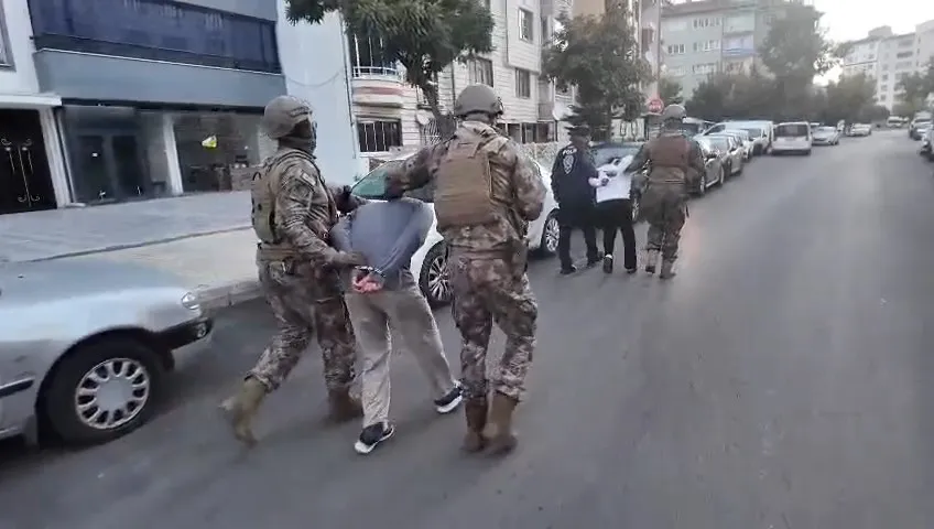 Elazığ merkezli 3 ilde yasa dışı bahis operasyonu; 9 gözaltı