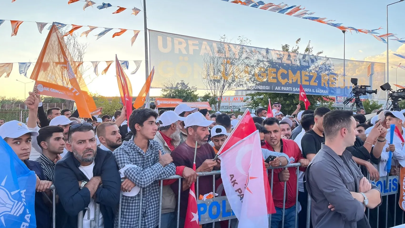 Cumhurbaşkanı Erdoğan Şanlıurfa'da yeni il başkanlığı binasını hizmete açtı