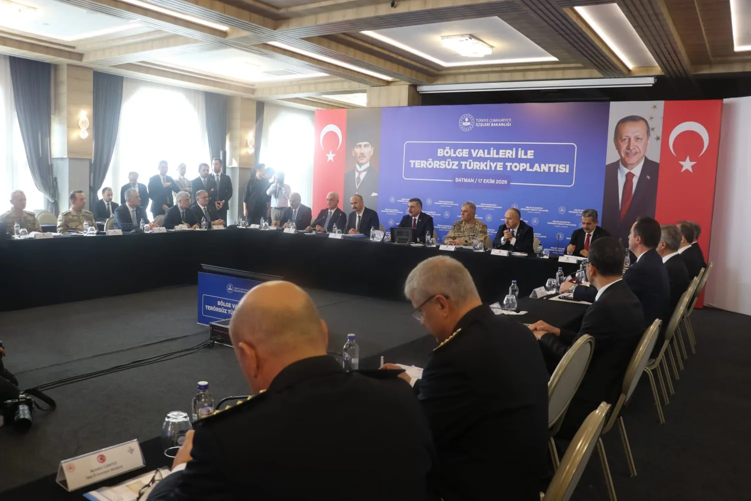 İçişleri Bakanı Çiftçi Terörsüz Türkiye Hedefini Batman'da Valilerle Görüştü