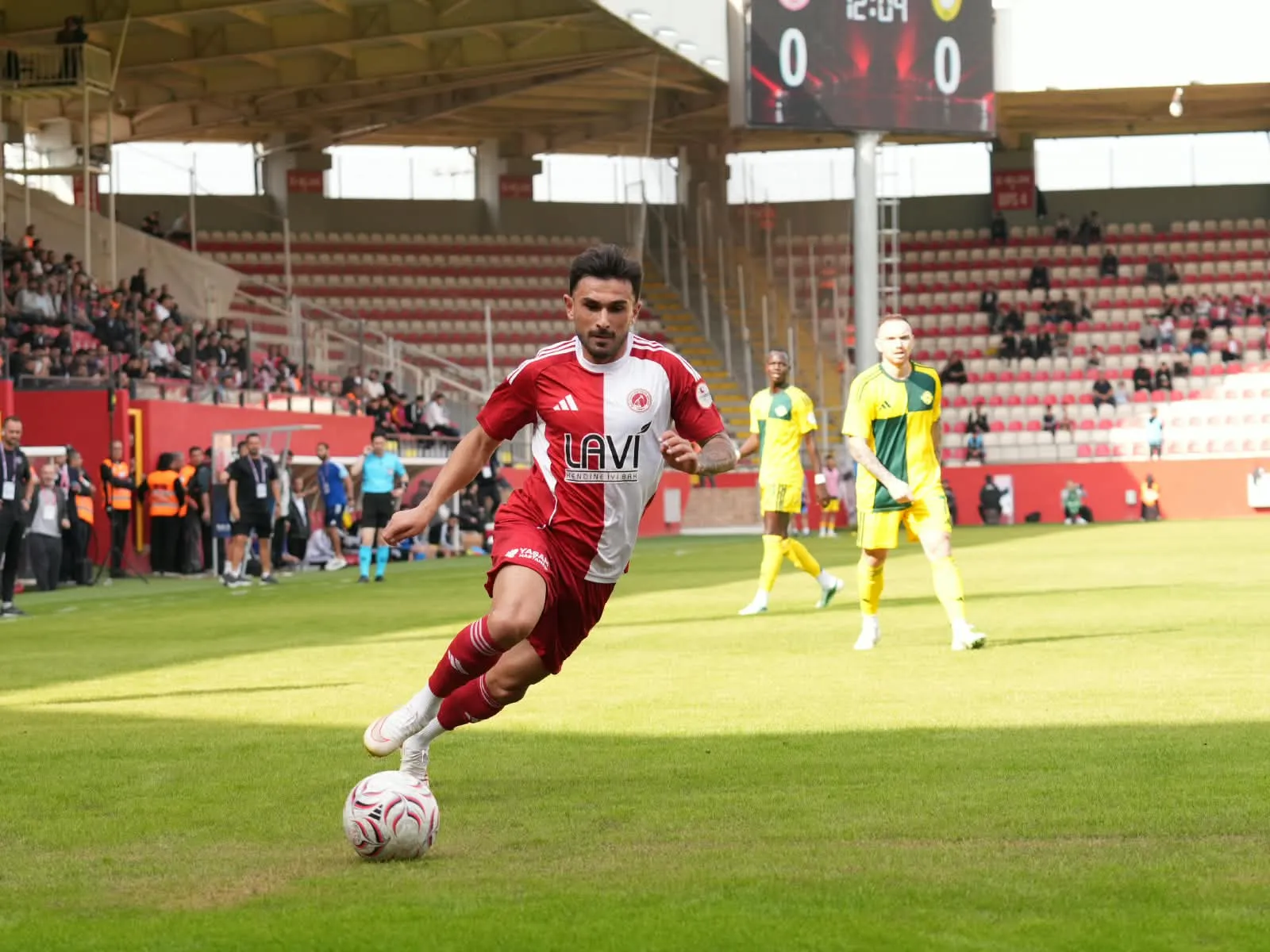Batman Petrolspor evinde geriden gelerek Esenler Erokspor karşısında kazandı