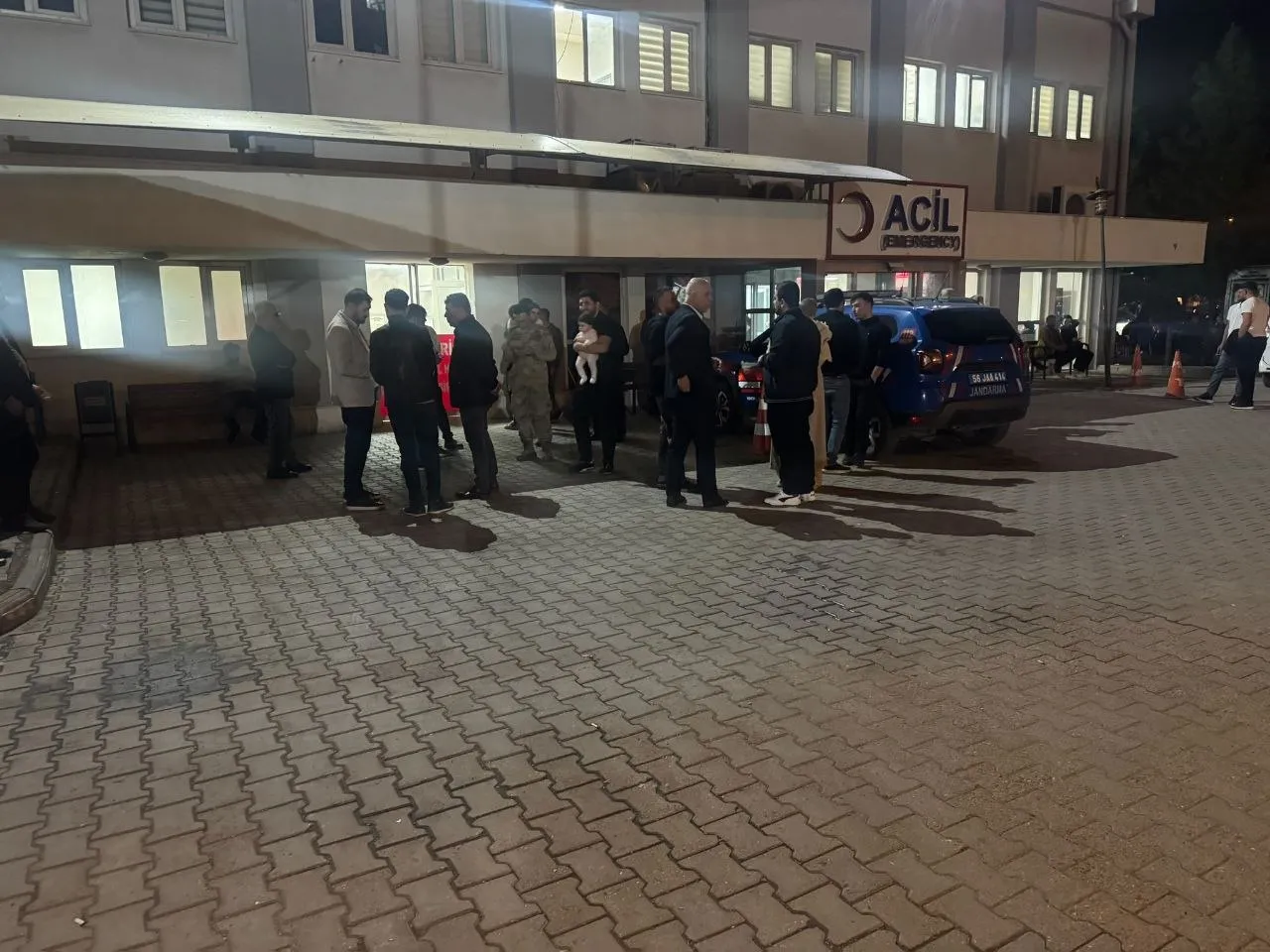 Siirt Kurtalan'da gıda zehirlenmesi şüphesiyle hastaneye başvuranların sayısı 88'e yükseldi