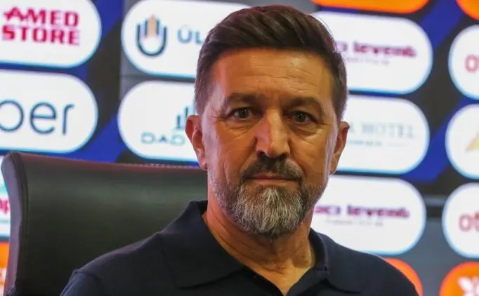 Besnik Hasi: "Bir transfer yapacağız!"