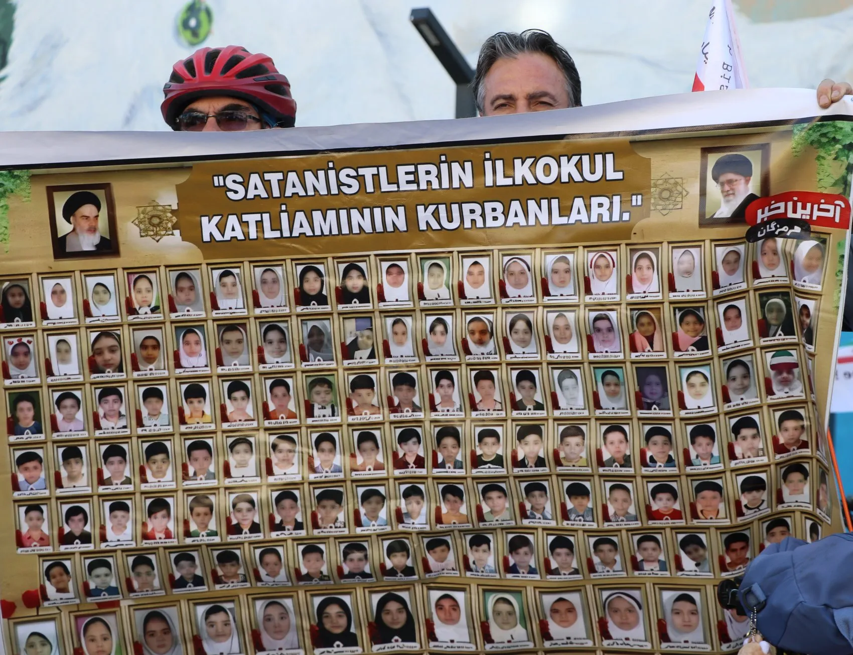 Diyarbakırlı bisikletçiler saldırıda ölen çocuklar için İran yolunda